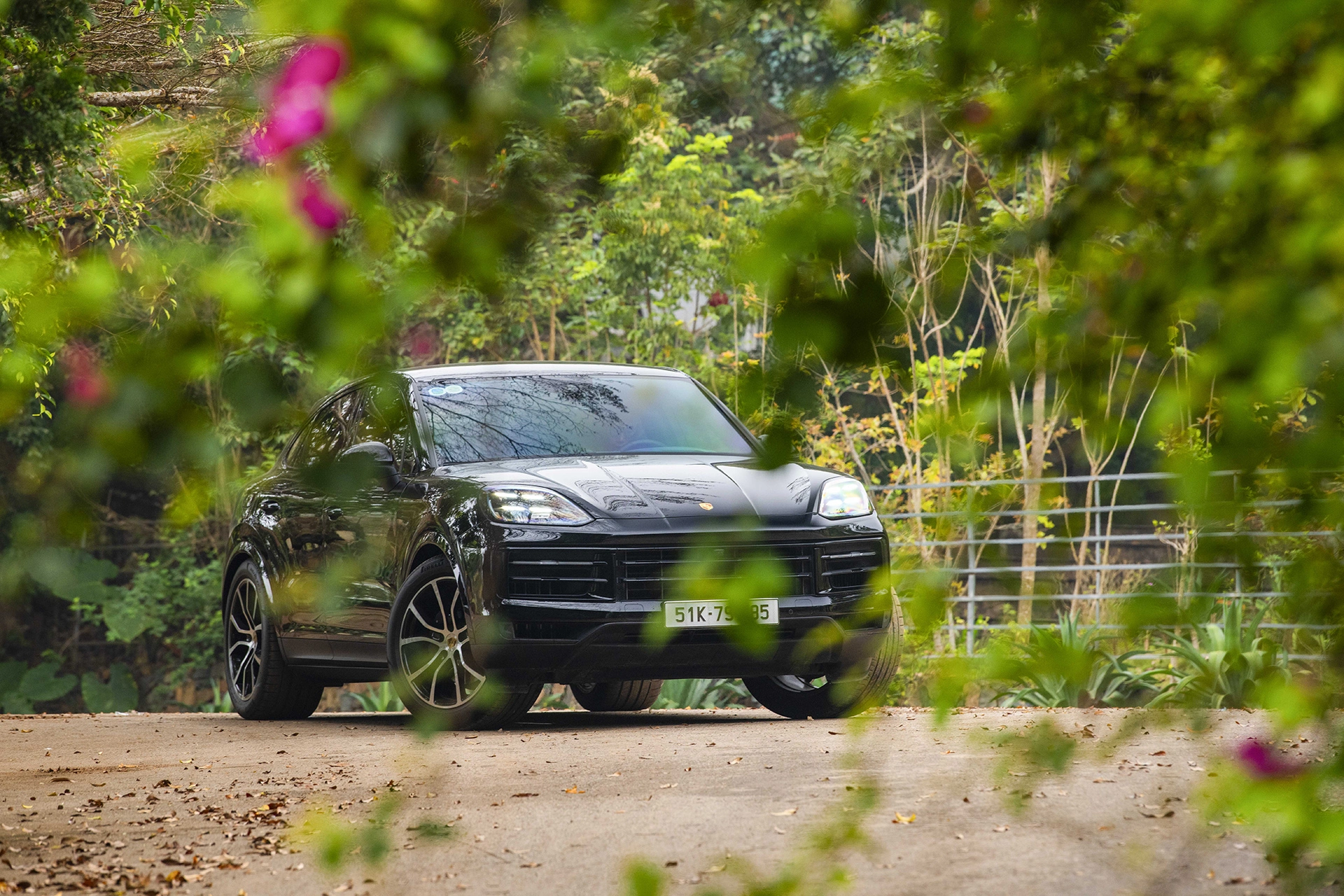 porschecayennecoupe-2024-17110721295391435574321